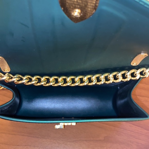 Gold & Green Purse - Picture 10 of 10